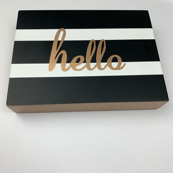 Hello Wall Art Plaque - Picture 8 of 8